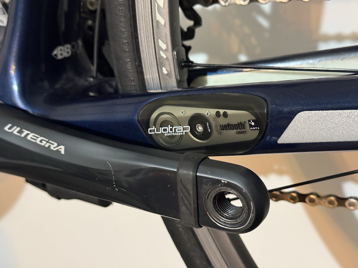 TREK Madone 5.9 Ultegra Di2 54 Medium
