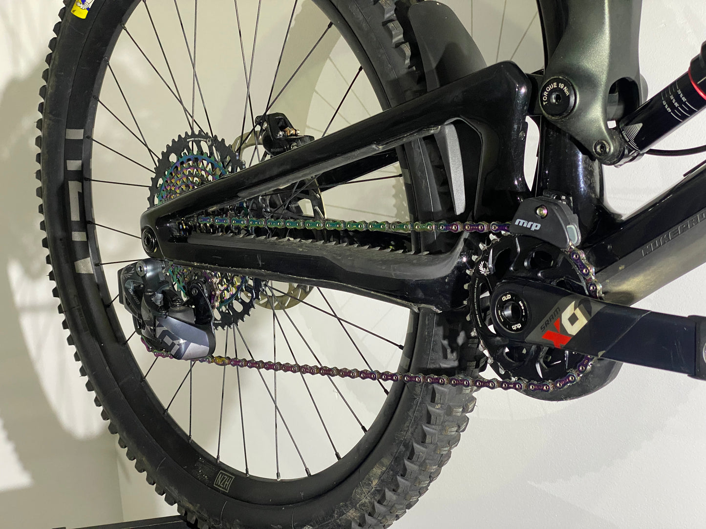 NUKEPROOF Giga 279 team edition Small
