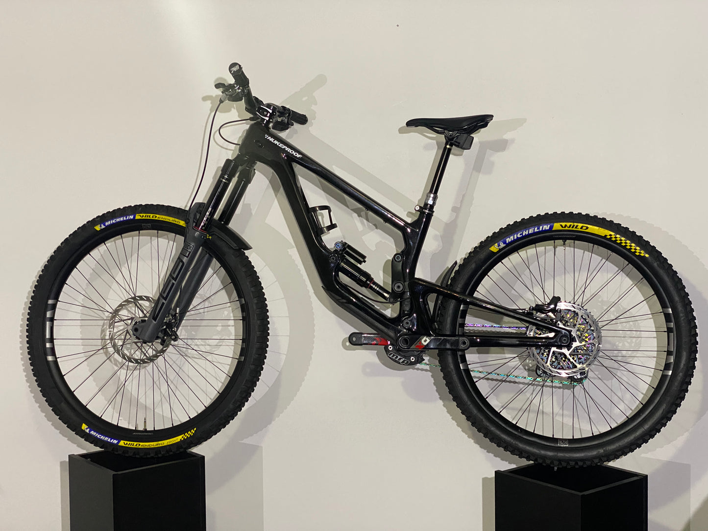 NUKEPROOF Giga 279 team edition Small