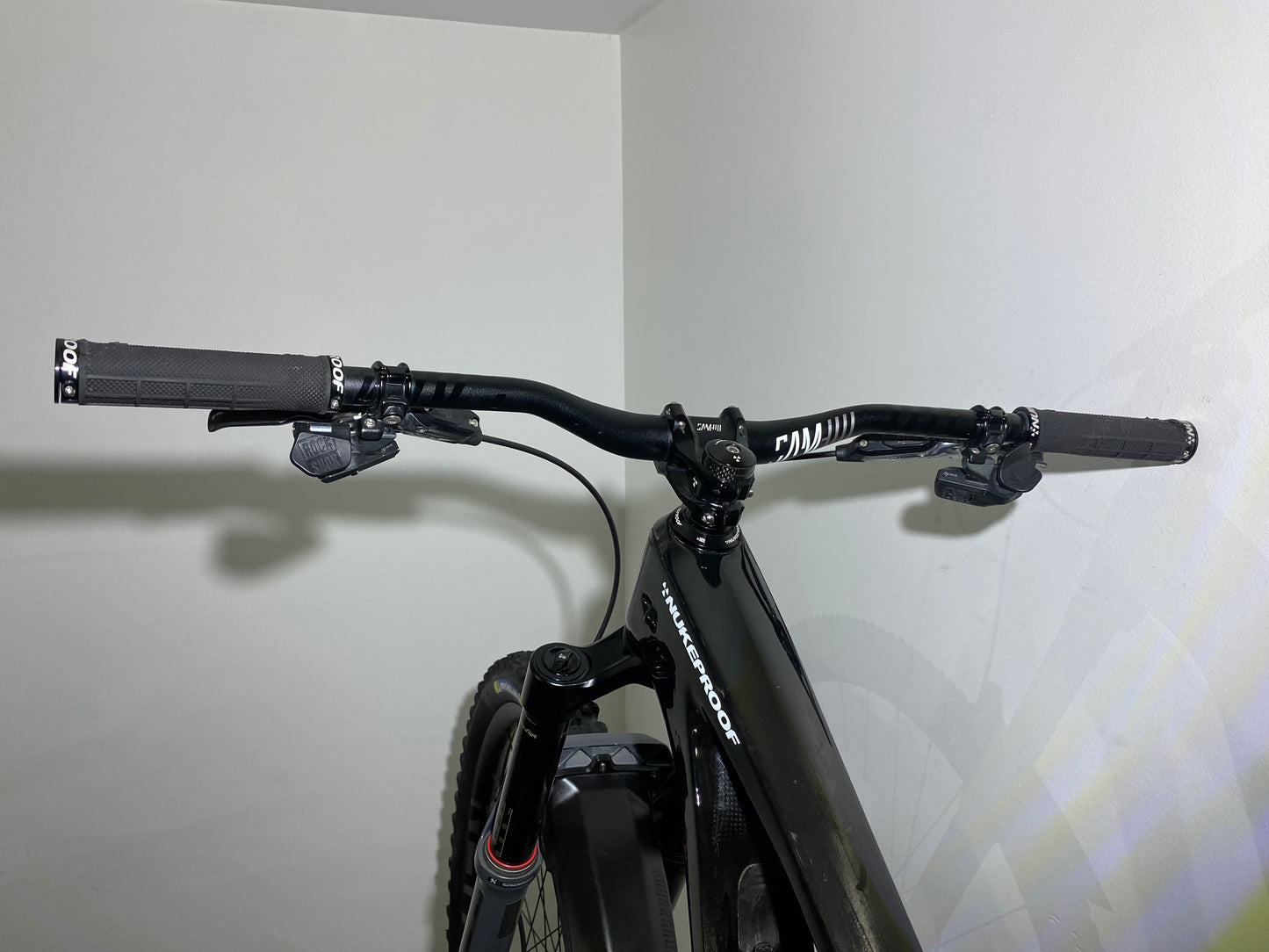 NUKEPROOF Giga 279 team edition Small